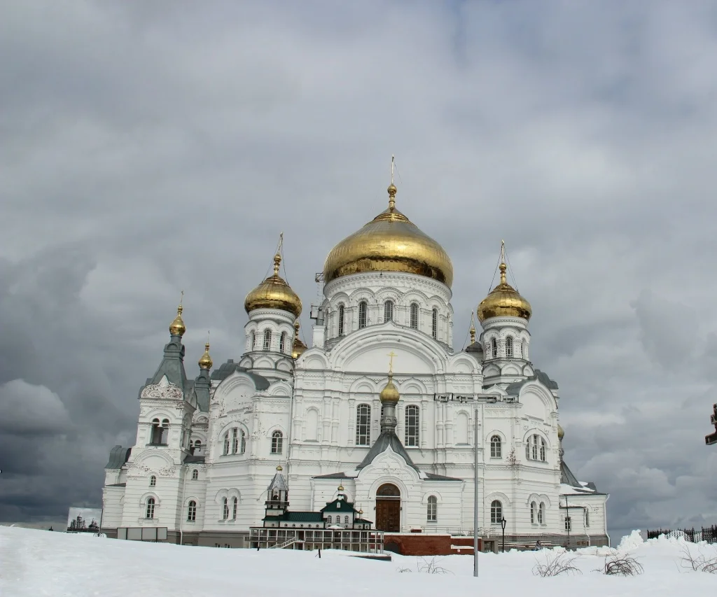 Уральский Афон, тур в Белогорский монастырь + дегустация в Калинино (автобусный тур)
